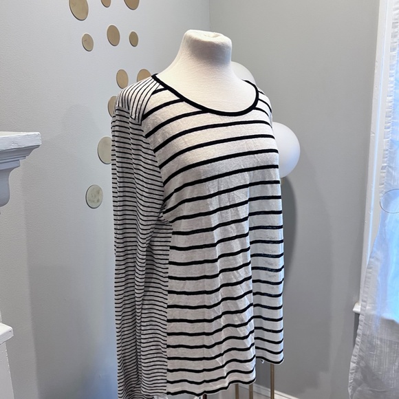 Vince Mixed Stripe Long Sleeve Tee - Picture 3 of 6